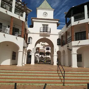 https://apartamento-pueblo-quinta-2-b1.1costadelsol.com